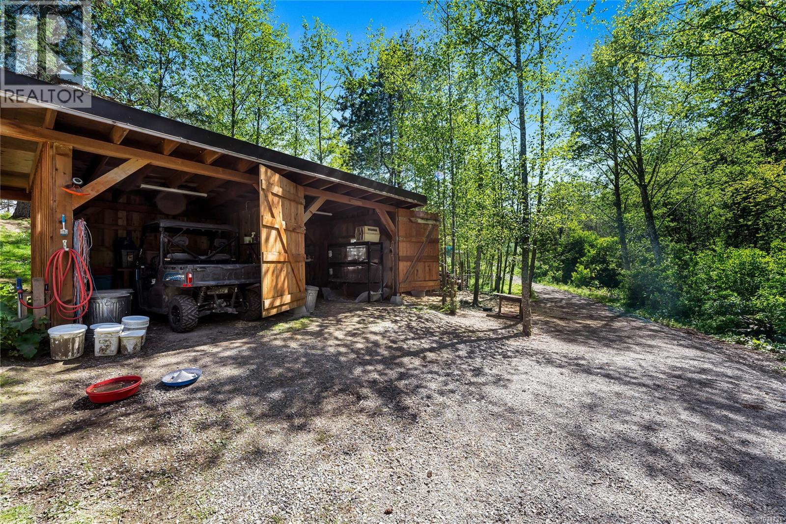 7586 Somenos Rd - 49