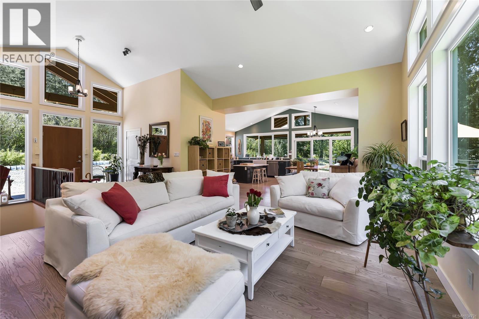 7586 Somenos Rd - 5
