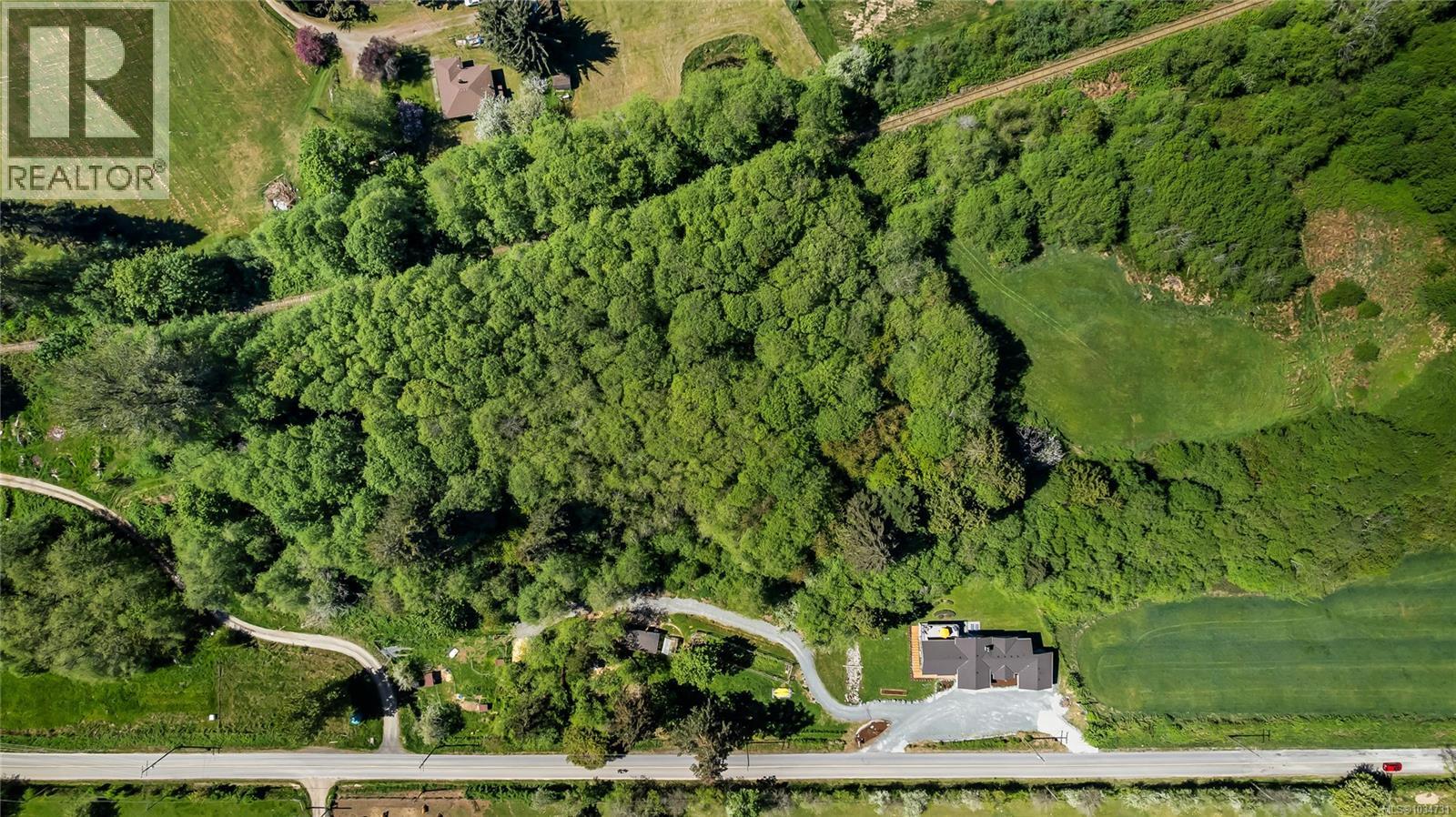 7586 Somenos Rd - 53