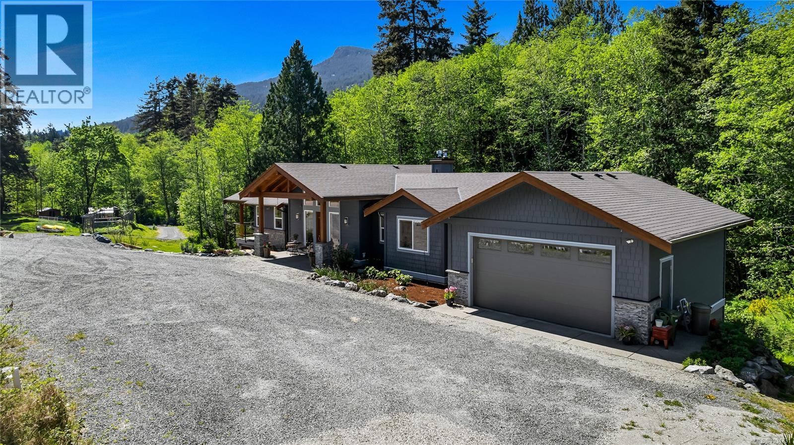 7586 Somenos Rd - 58