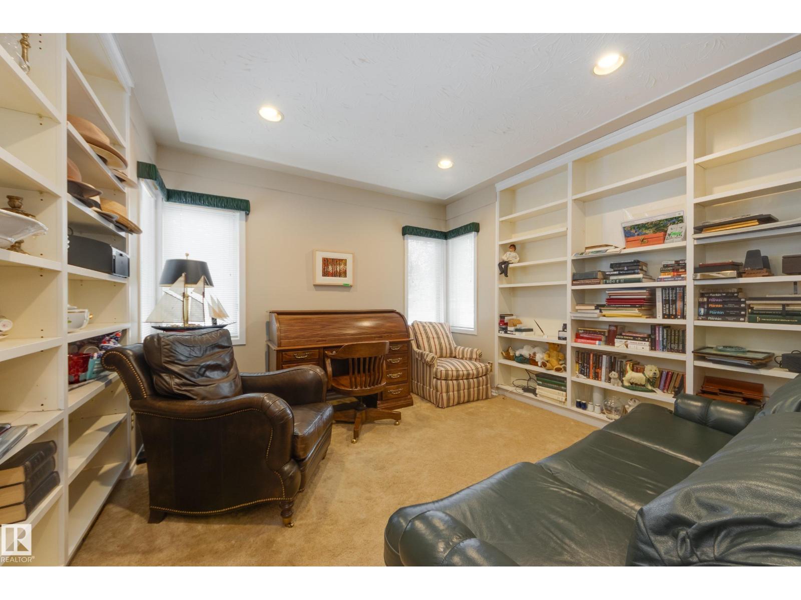 8444 118 ST NW, Edmonton