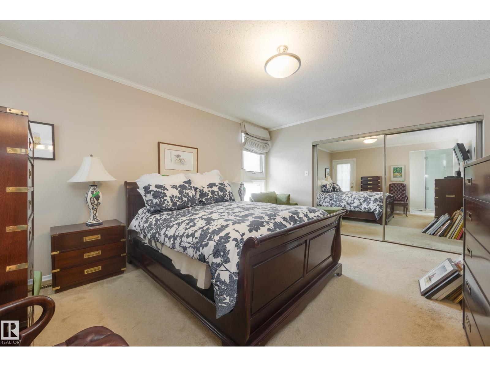 8444 118 ST NW, Edmonton