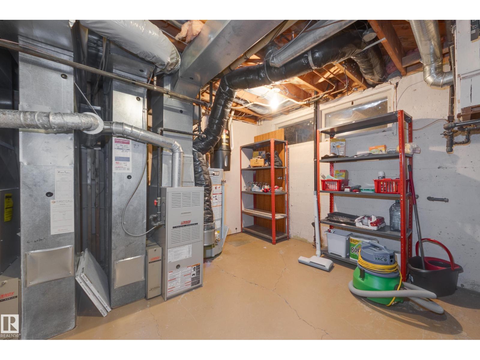 8444 118 ST NW - 46