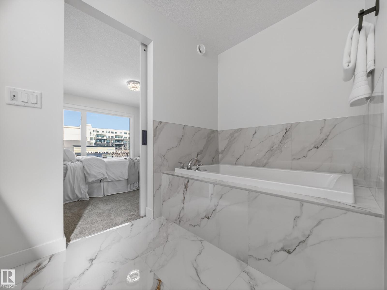 8713 149 ST NW, Edmonton