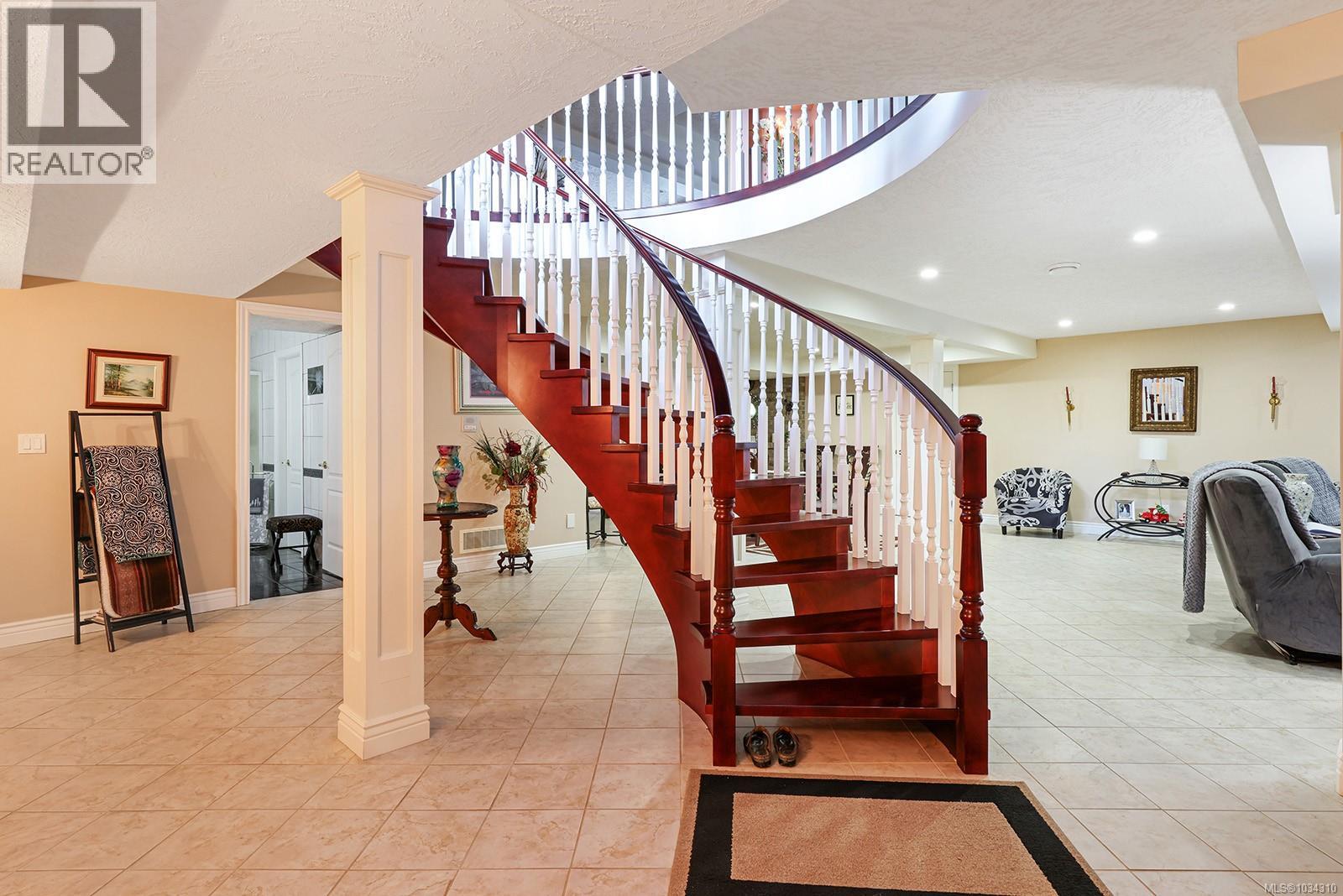1781 Thurber Rd - 33