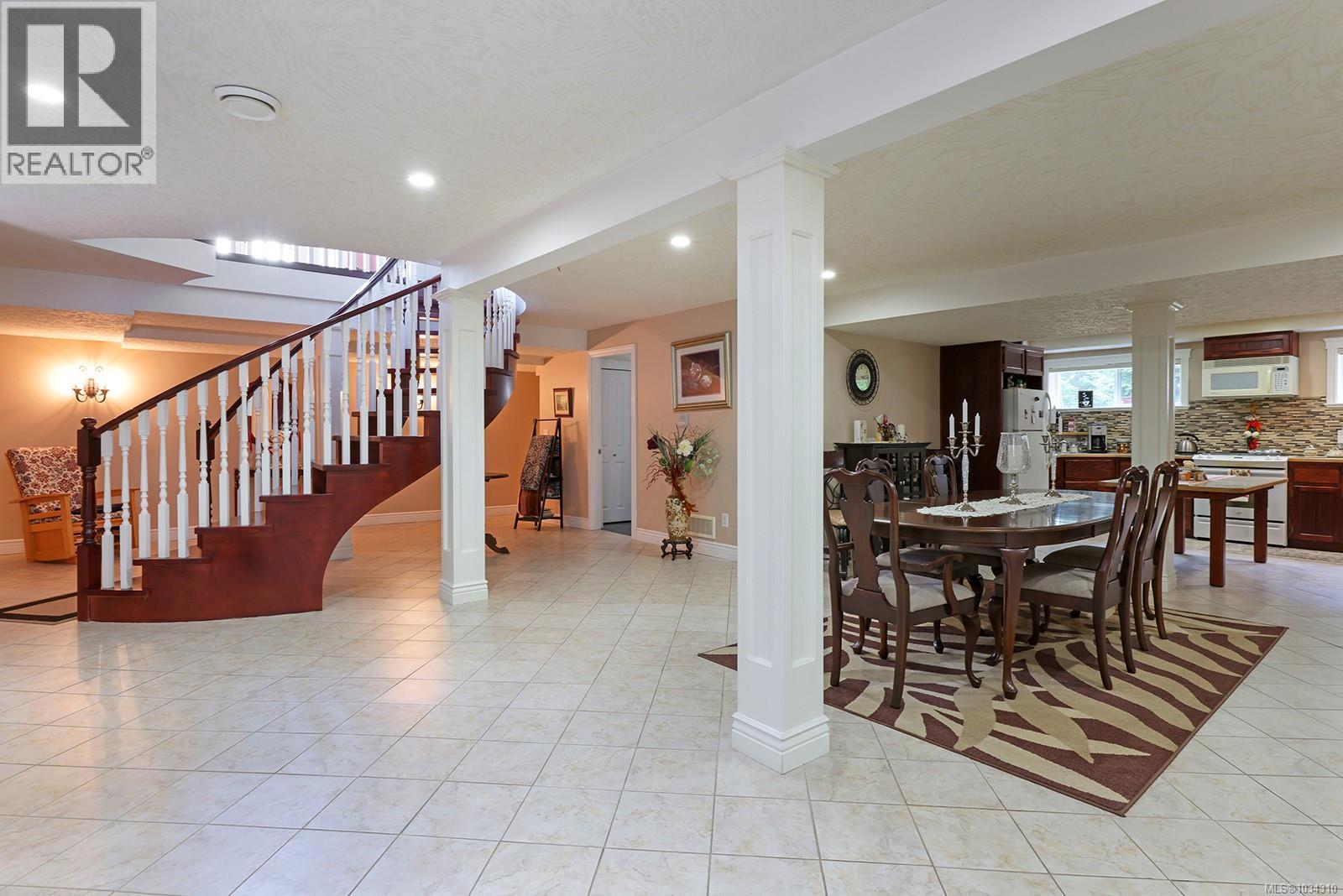 1781 Thurber Rd - 34