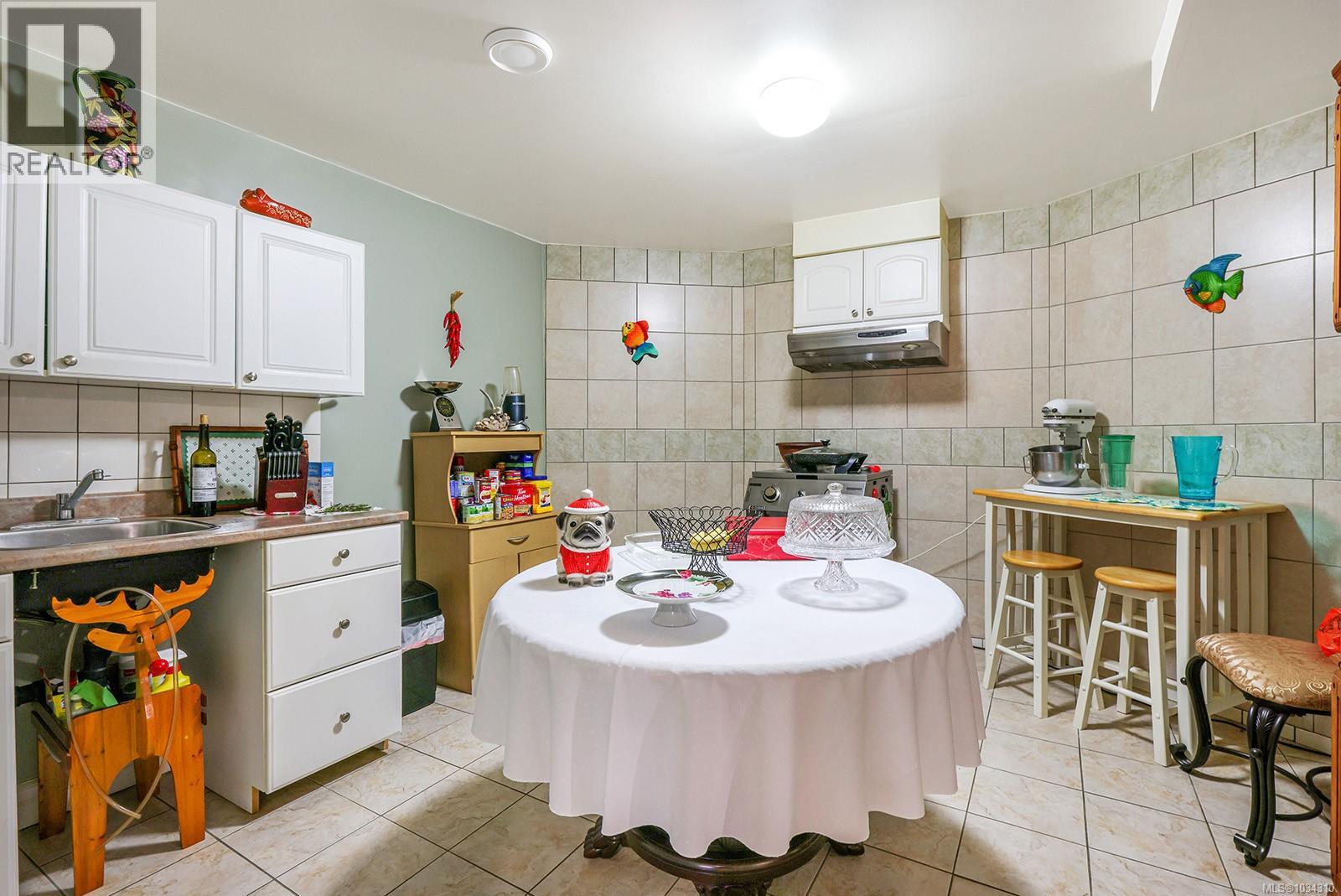 1781 Thurber Rd - 39