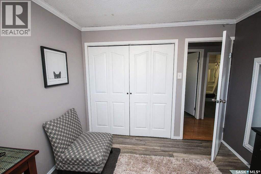 646 Albert STREET - 17