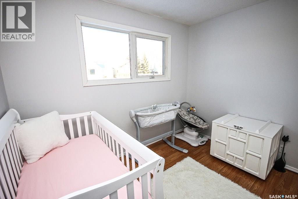 646 Albert STREET - 27