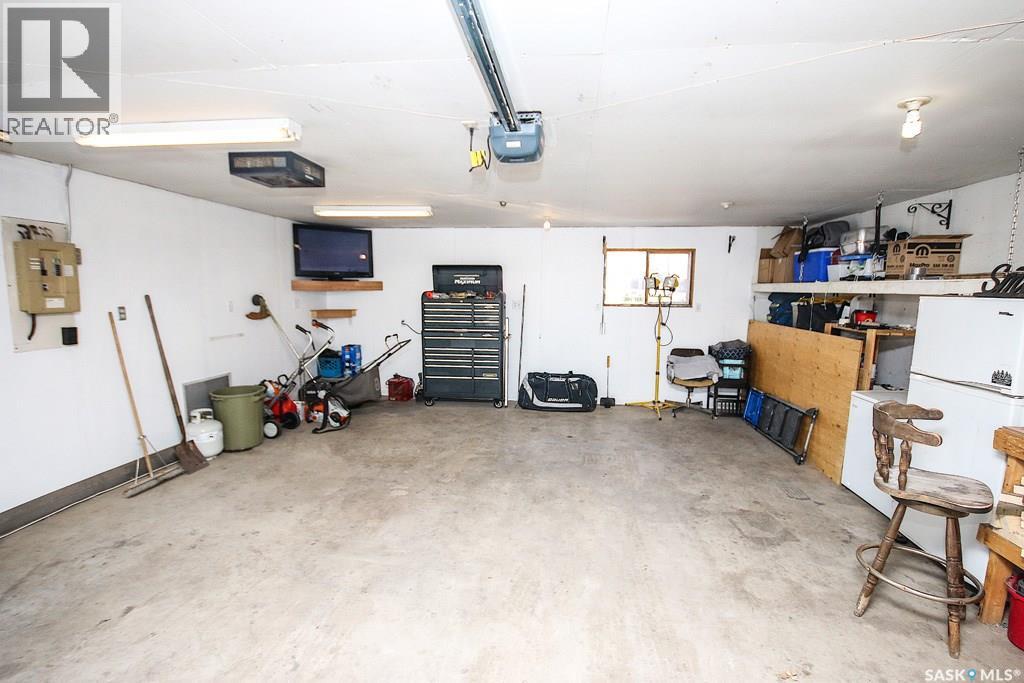 646 Albert STREET - 30