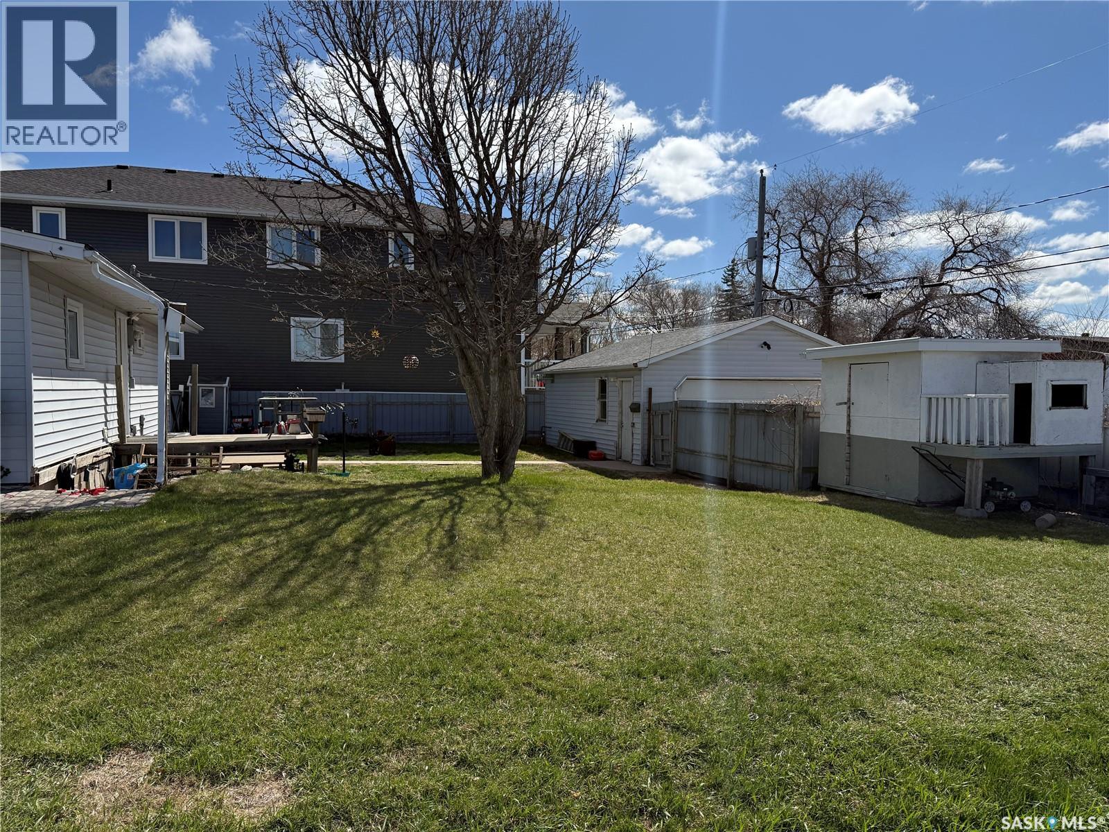 646 Albert STREET - 34