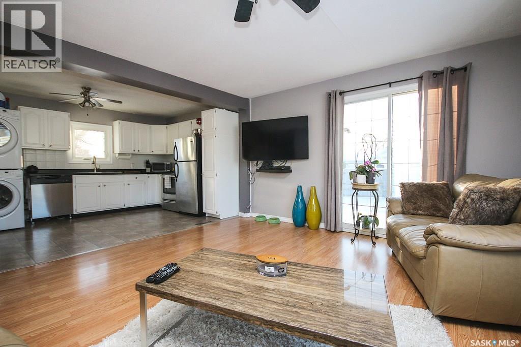 646 Albert STREET - 7