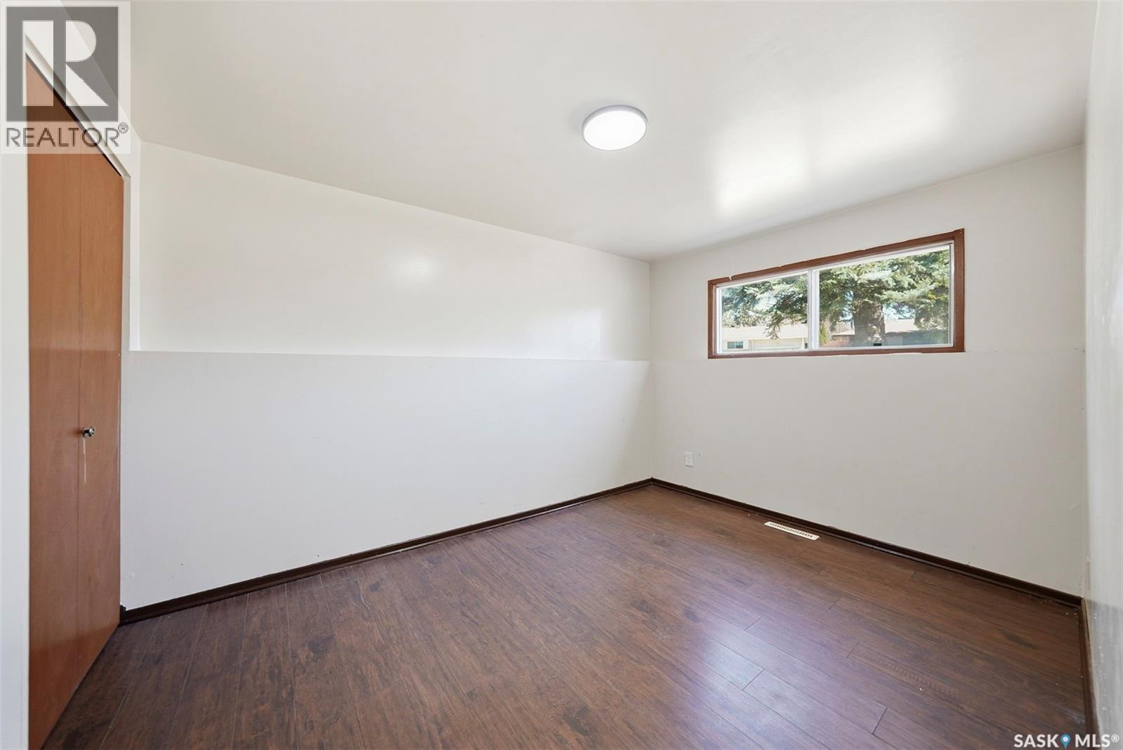 1310 East CENTRE - 28
