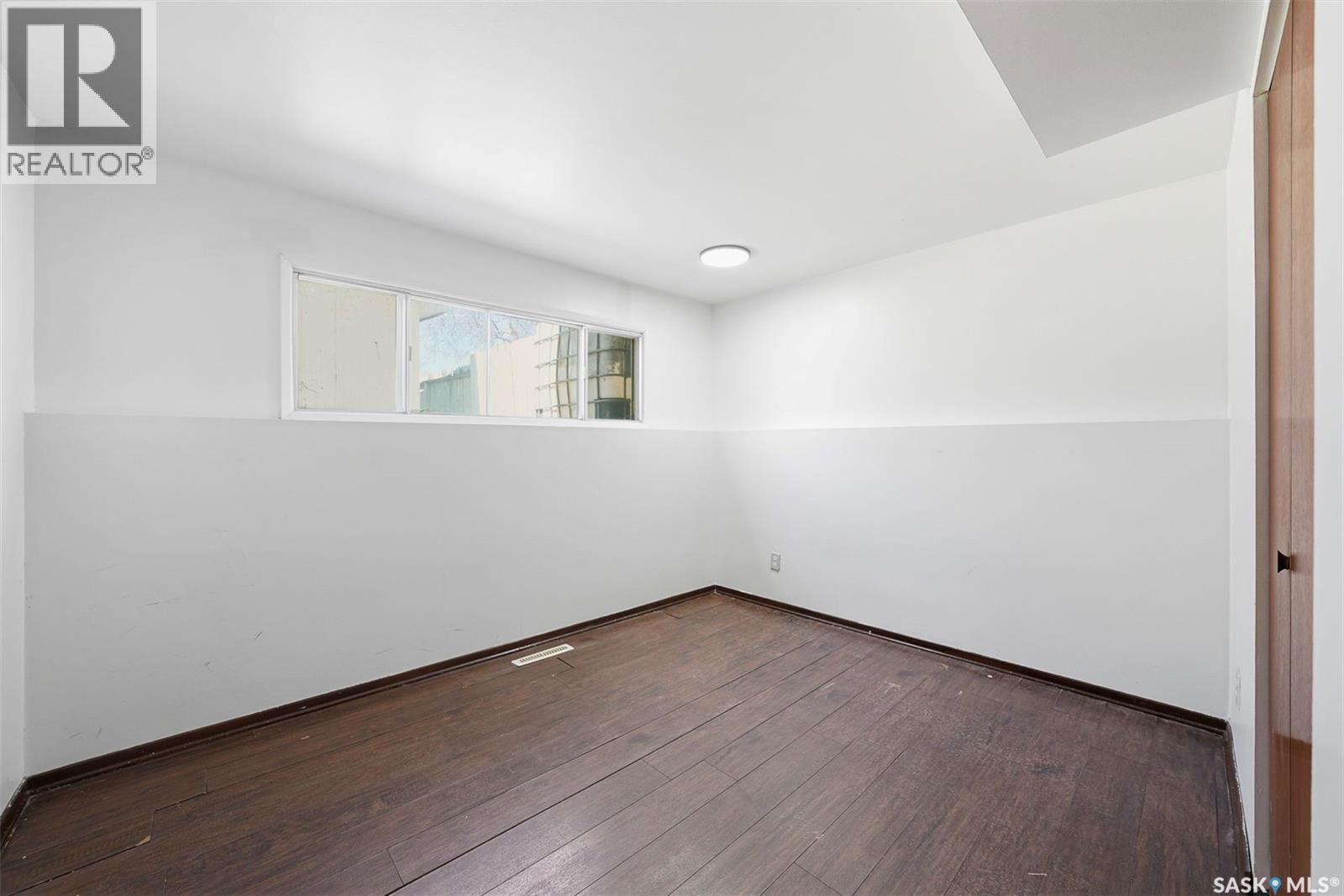 1310 East CENTRE - 29