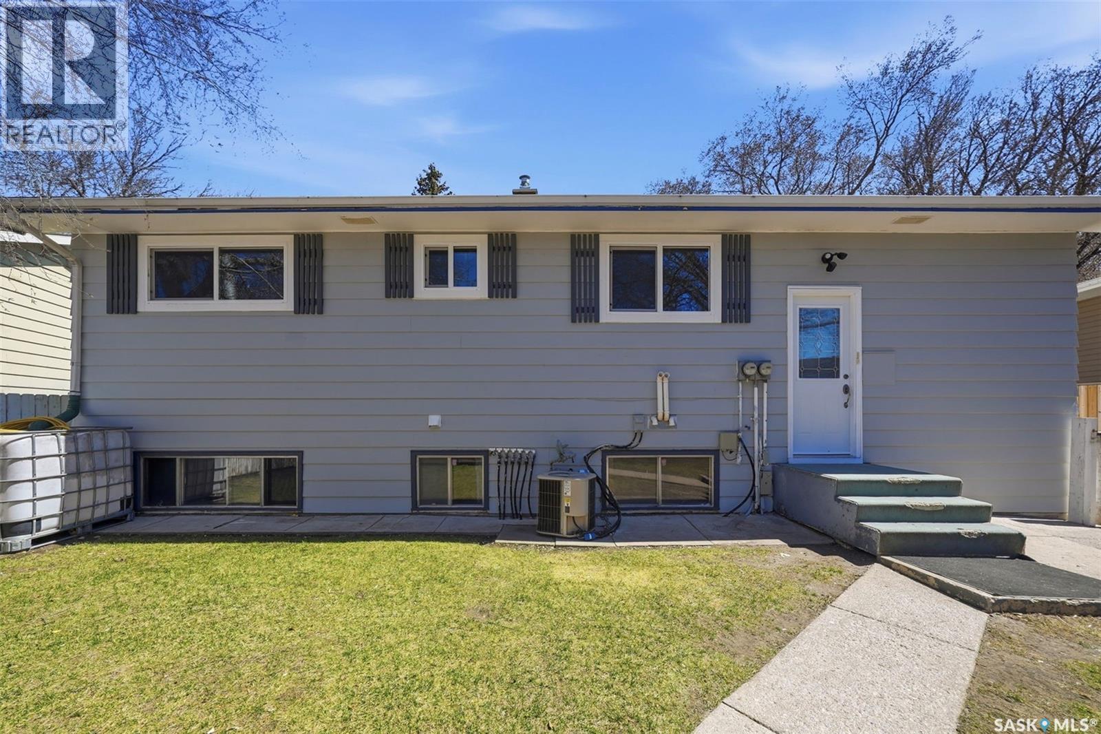 1310 East CENTRE - 33