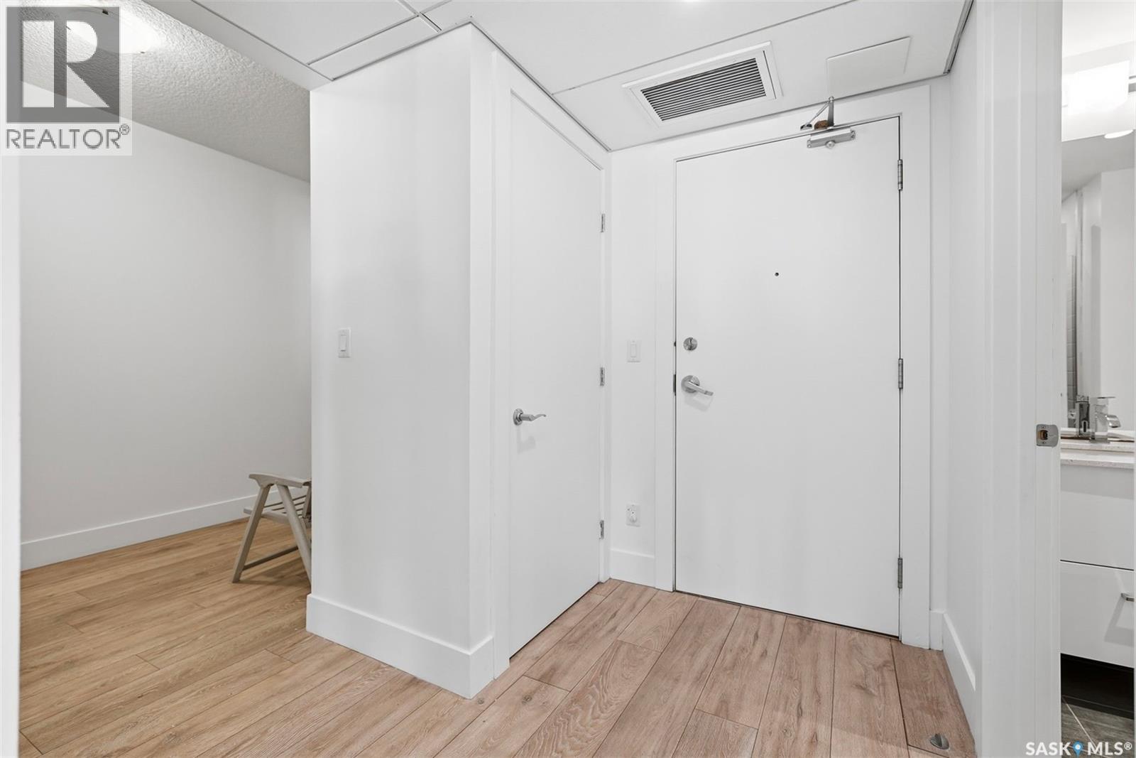 #204 409 B AVENUE S - 10