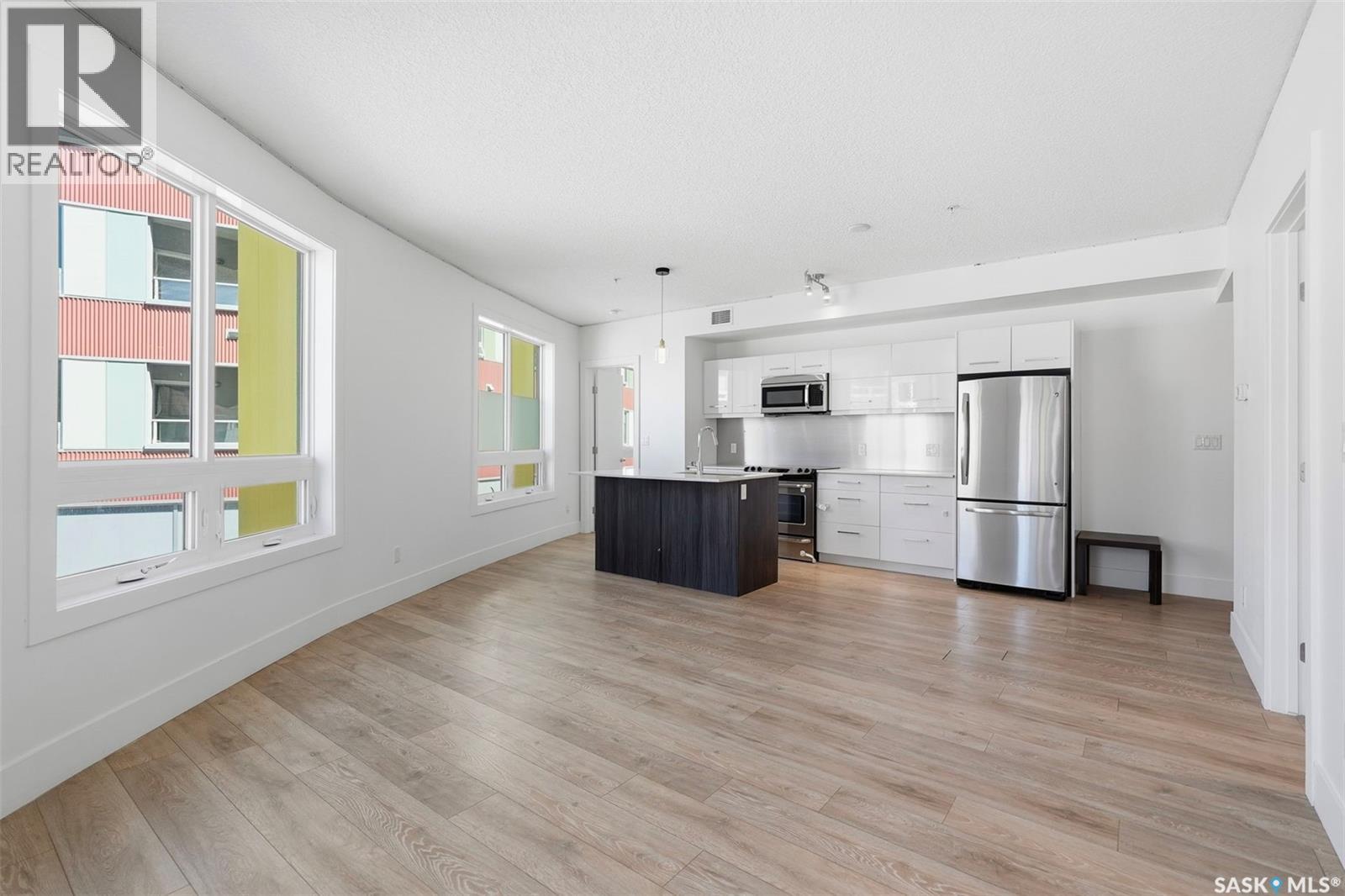 #204 409 B AVENUE S - 21