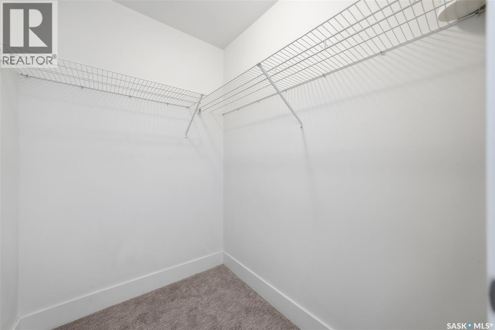 #204 409 B AVENUE S - 24