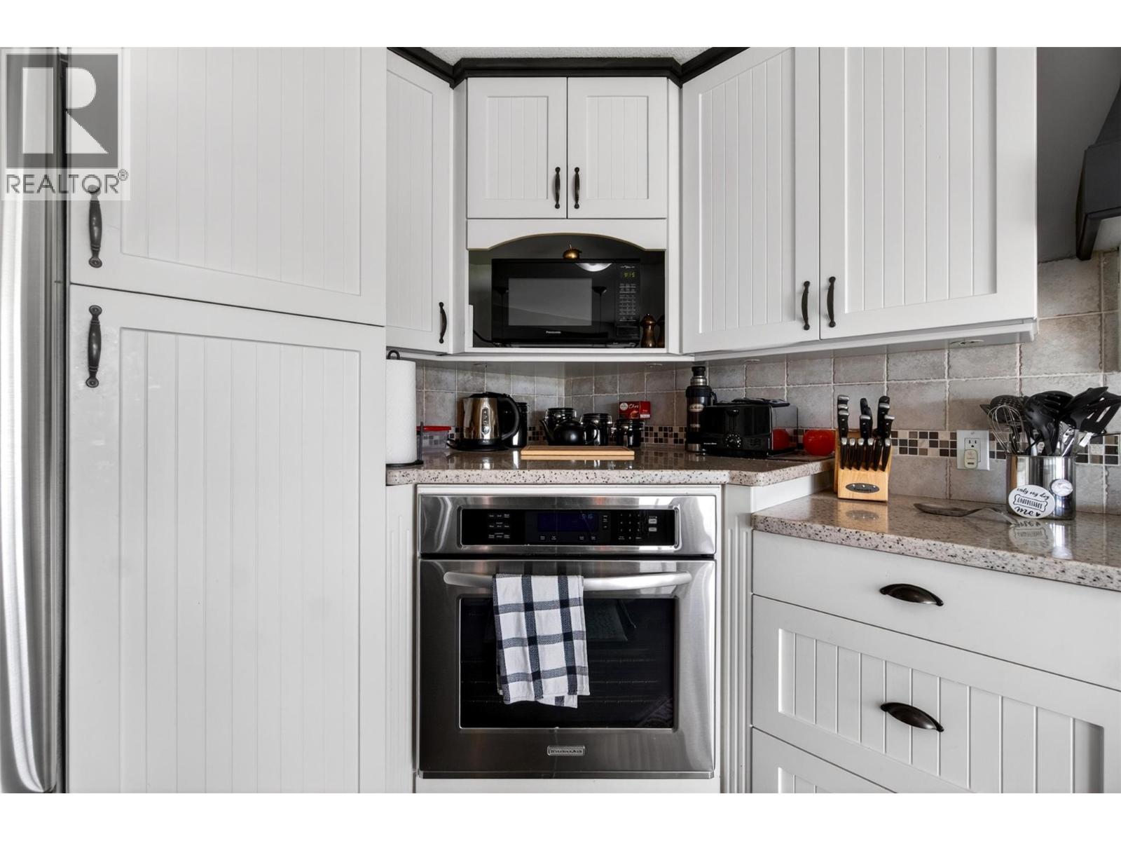 3714 Bastionview Road - 17