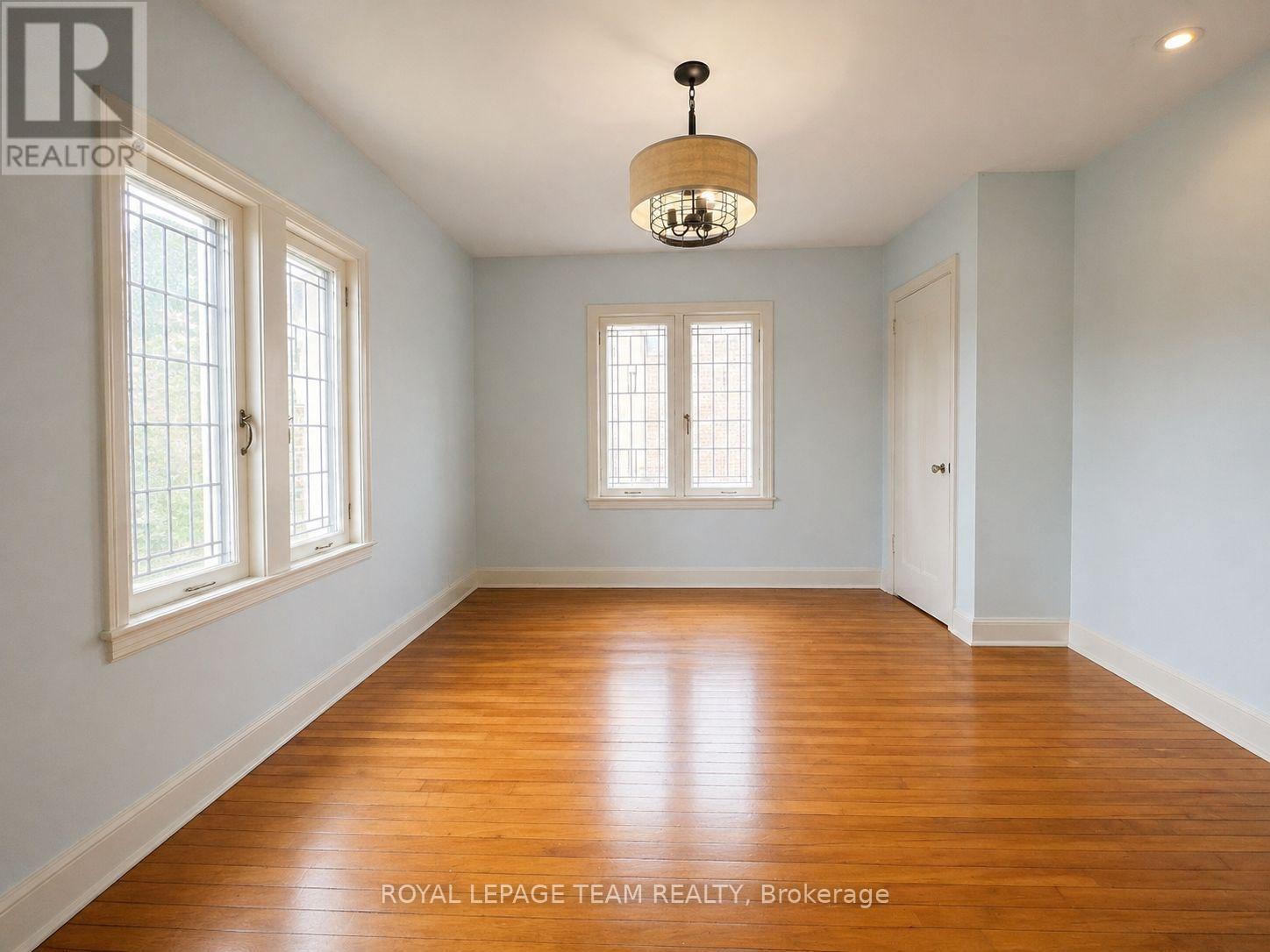 84 RIVERDALE AVENUE - 15