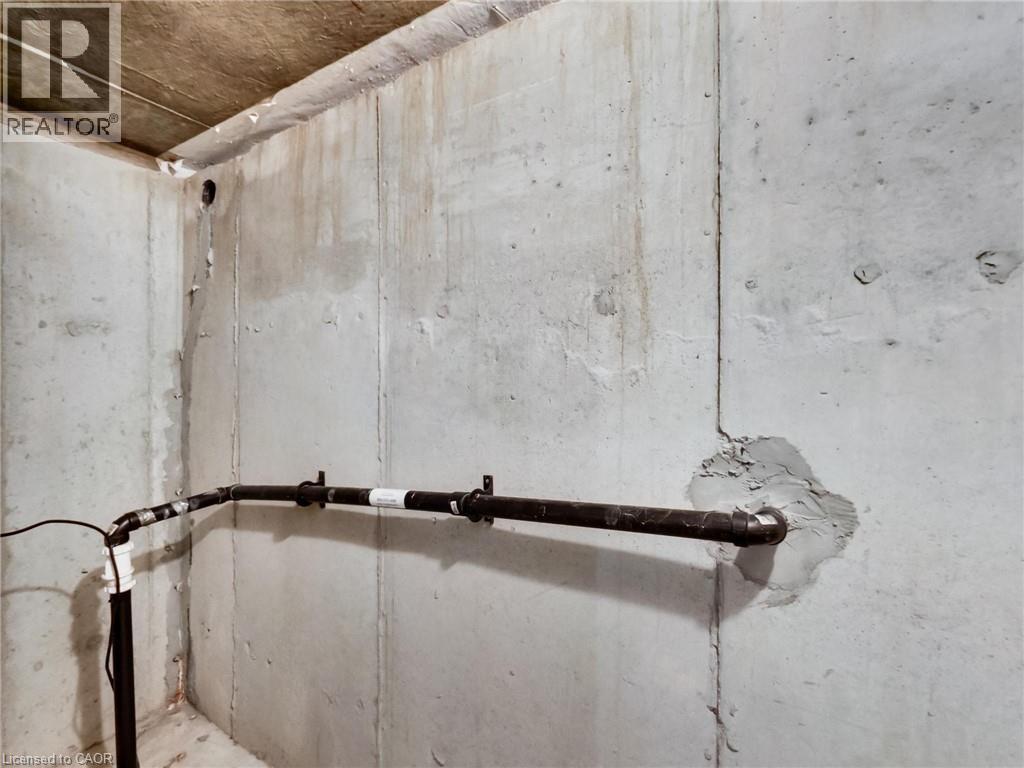 104 FRANCES Avenue Unit# 10, Stoney Creek, Ontario, L8E5X3 — Photo 28