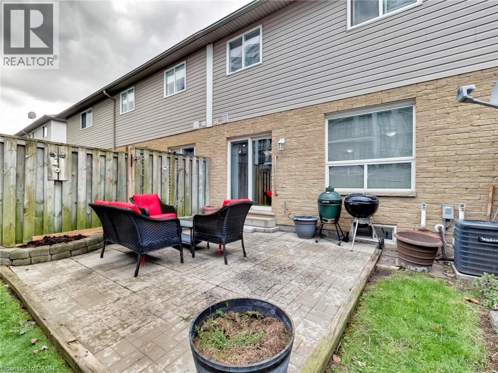 104 FRANCES Avenue Unit# 10, Stoney Creek, Ontario, L8E5X3 — Photo 37