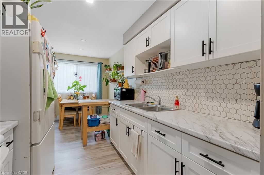 23 GLEN Road, Cambridge, Ontario, N1R4L4 — Photo 19
