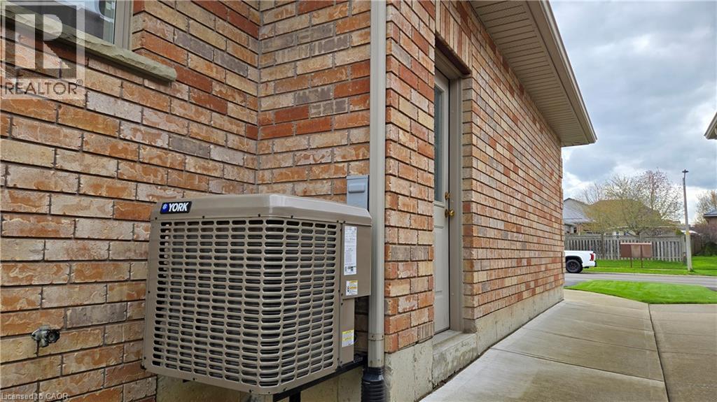 451 QUEEN Street S, Simcoe, Ontario, N3Y5N1 — Photo 8