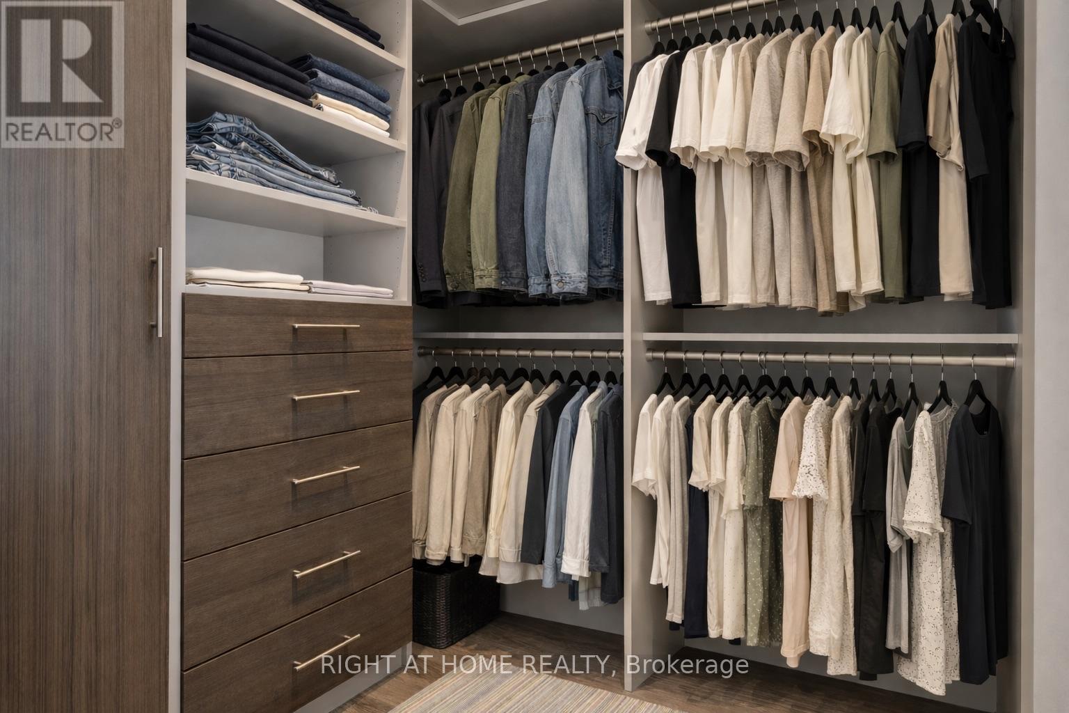 #405 41 OSSINGTON AVENUE - 11