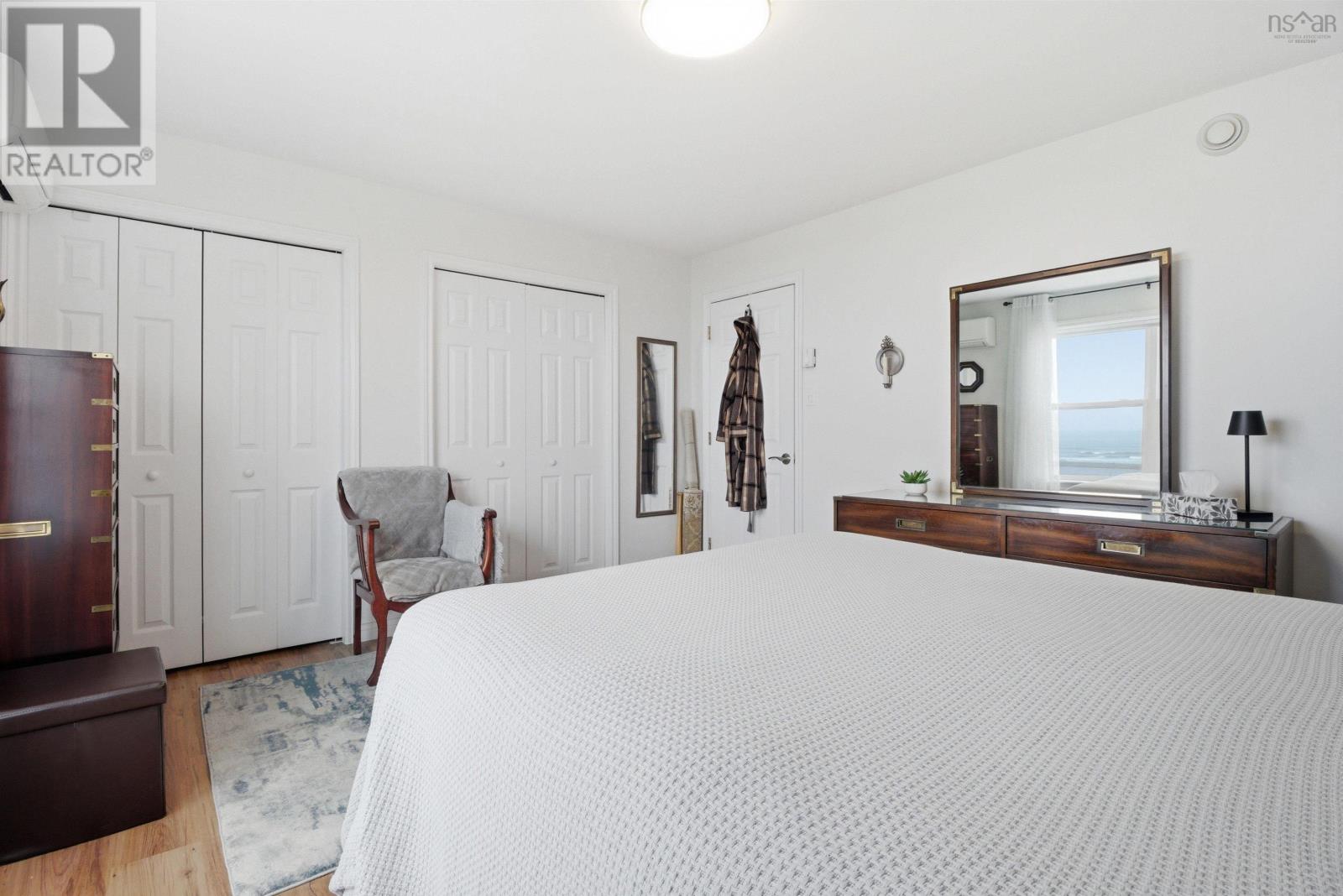 49 Kaakwogook Way - 21