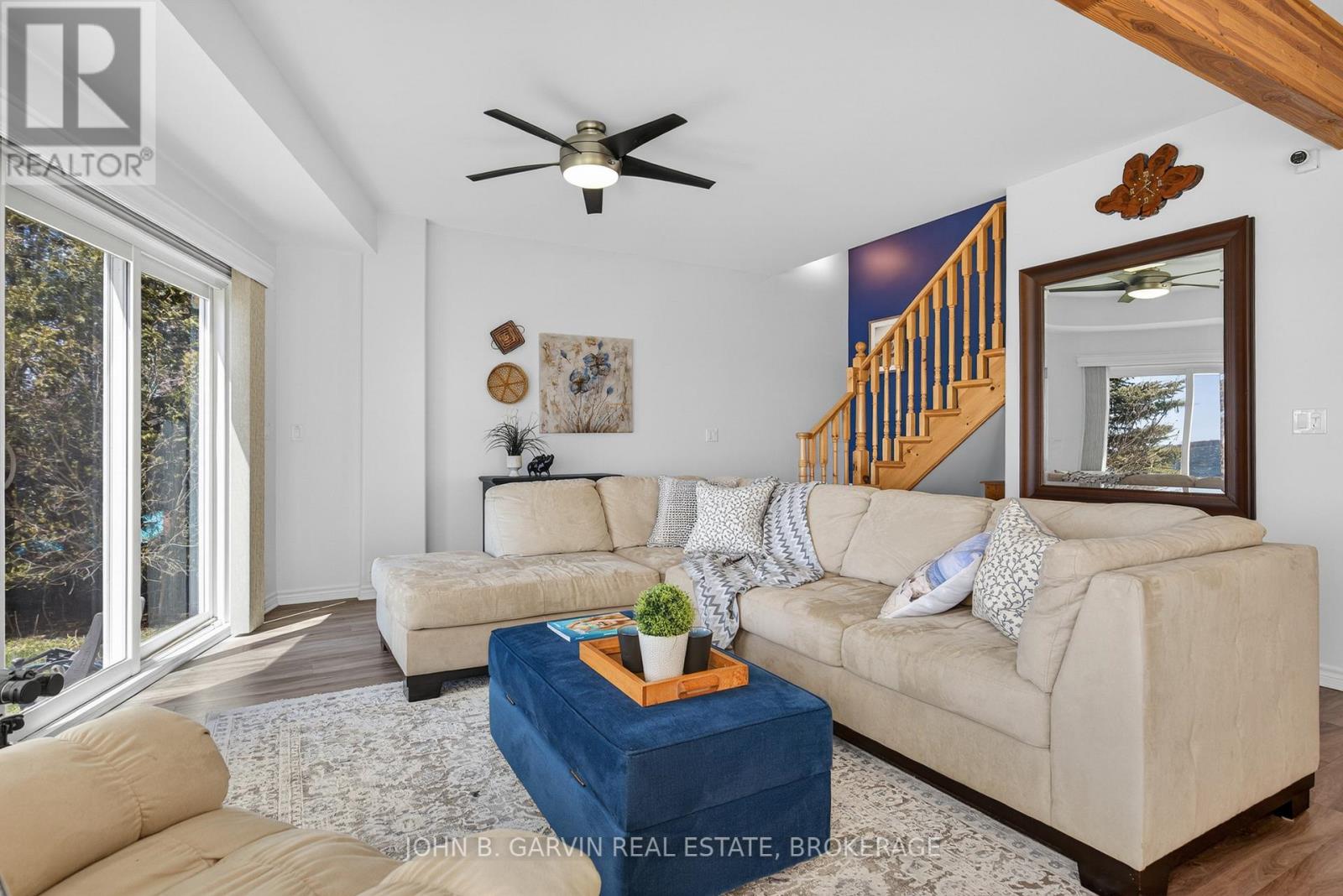 137 THOUSAND ISLANDS PARKWAY - 12