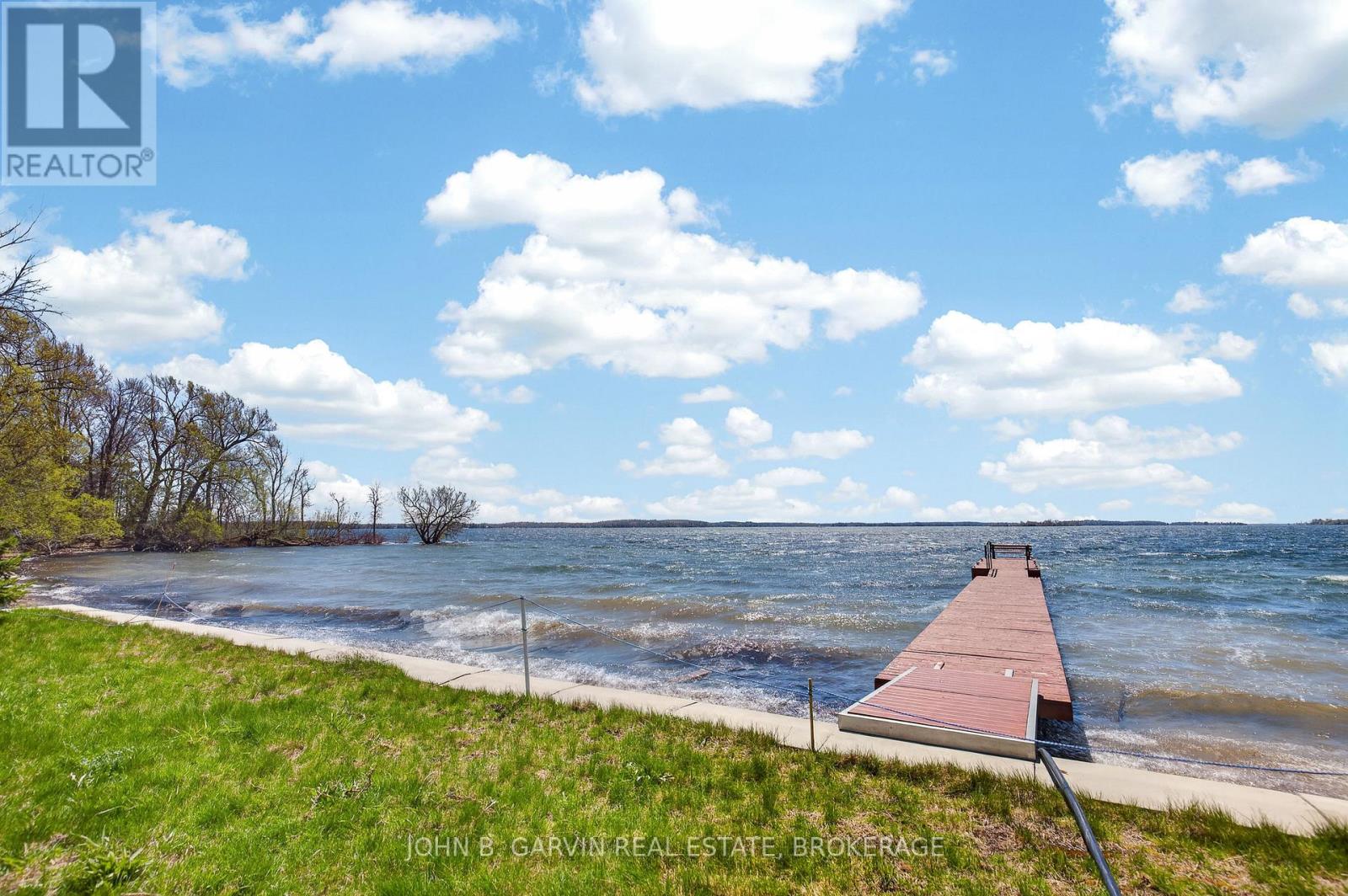 137 THOUSAND ISLANDS PARKWAY - 40
