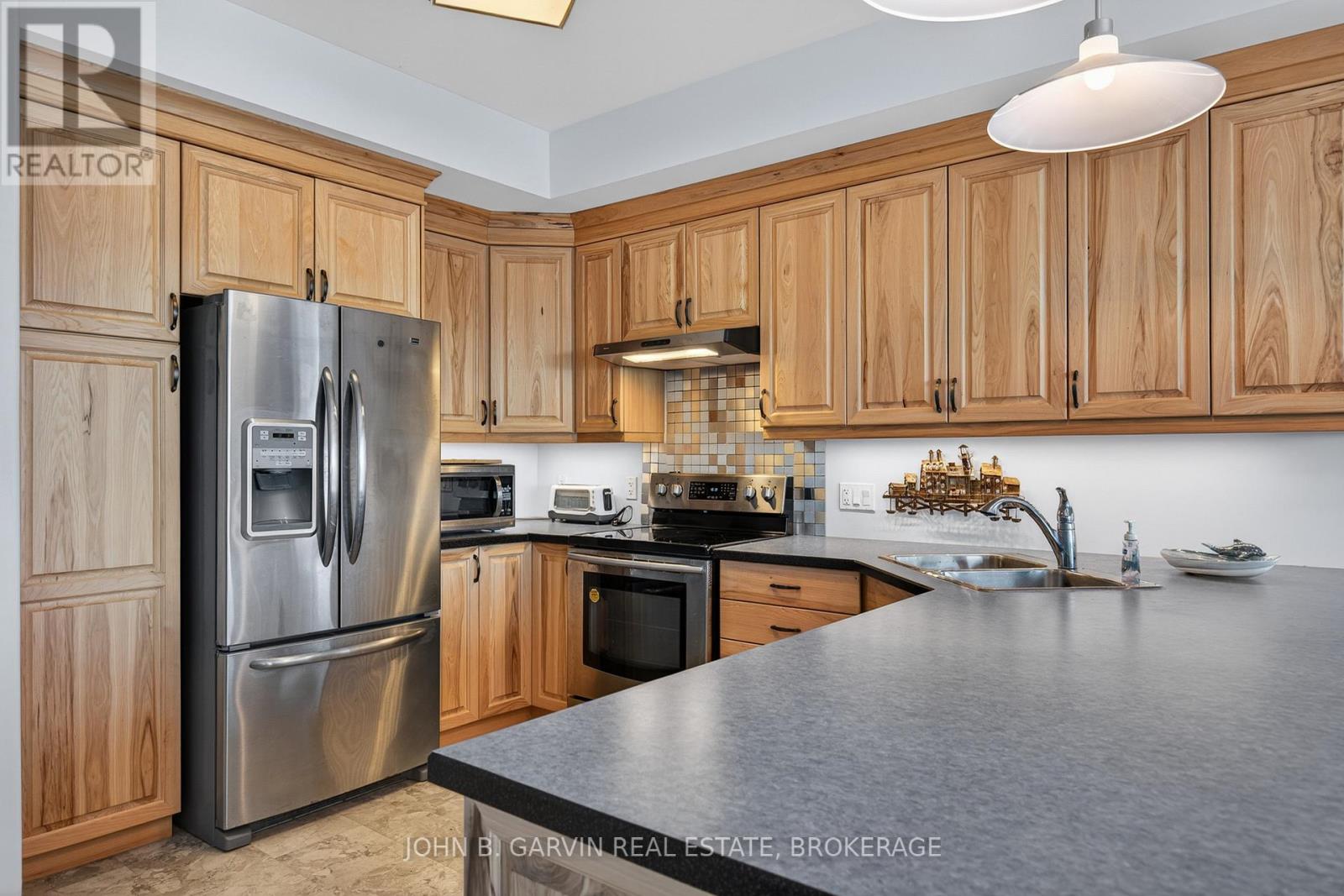 137 THOUSAND ISLANDS PARKWAY - 5