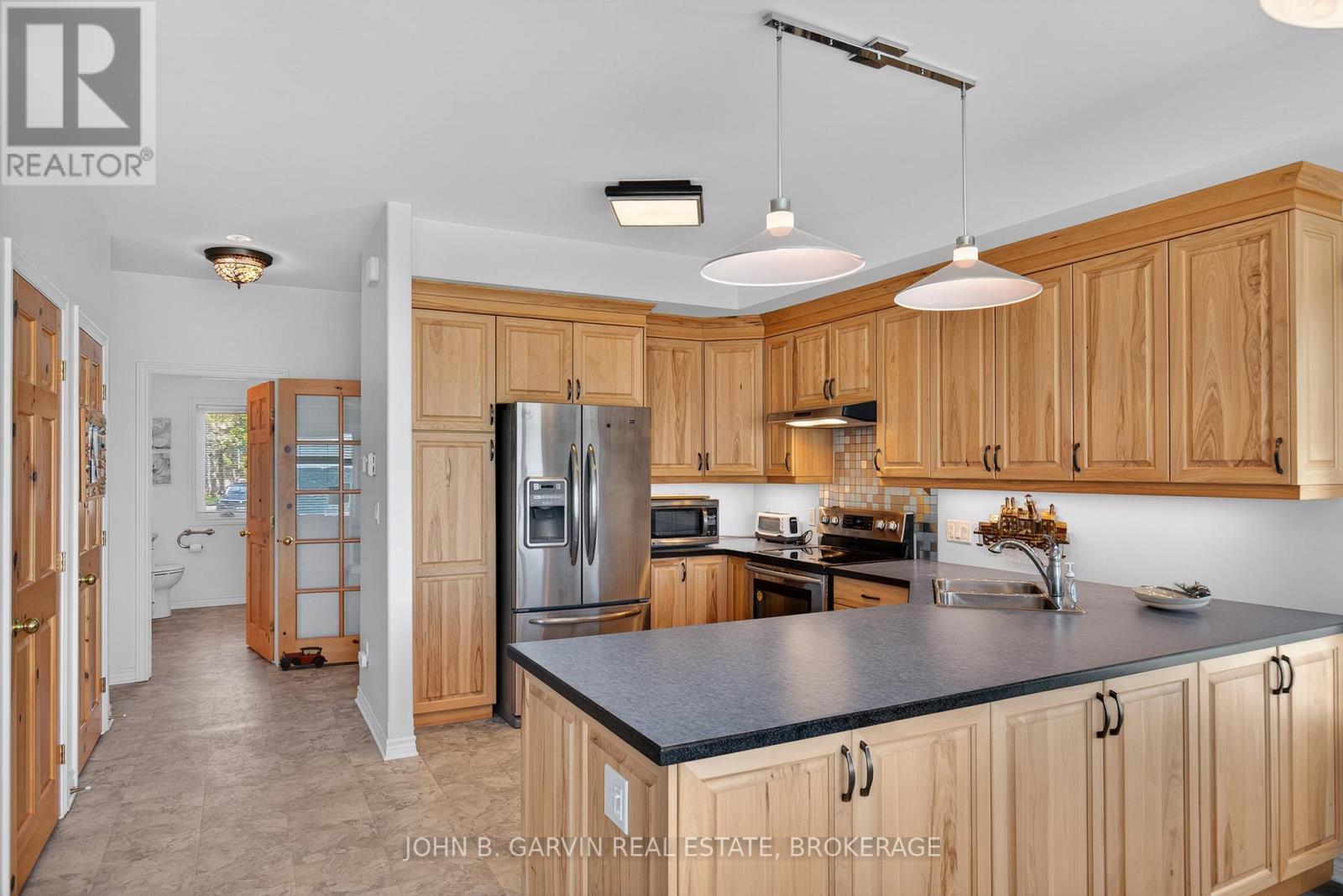 137 THOUSAND ISLANDS PARKWAY - 7