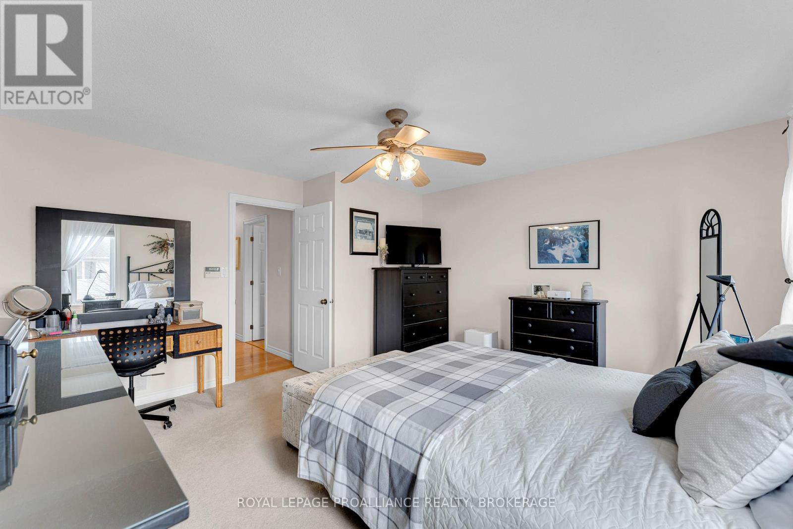 167 BRADSTONE STREET - 21