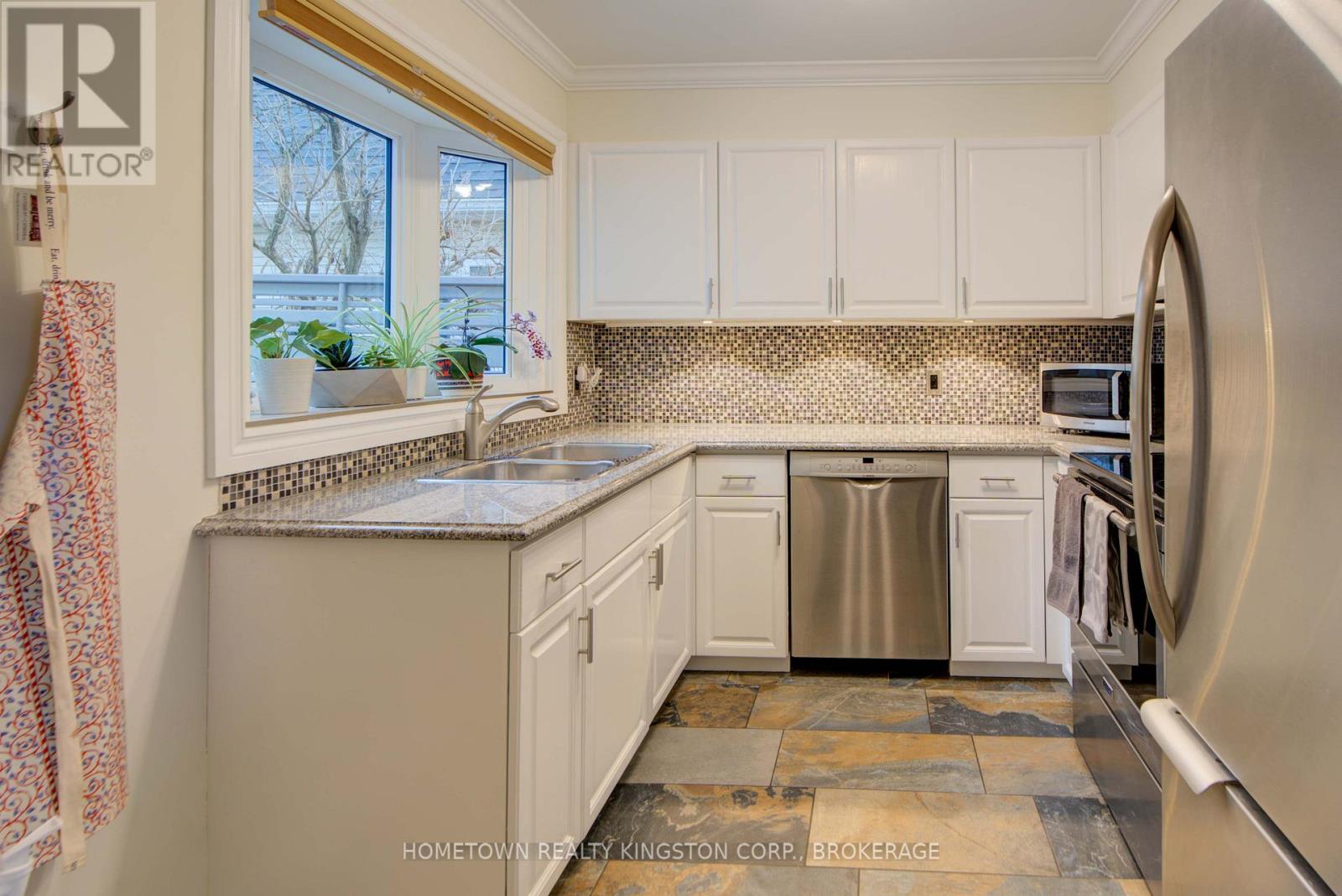 59 ABBEY DAWN DRIVE - 8