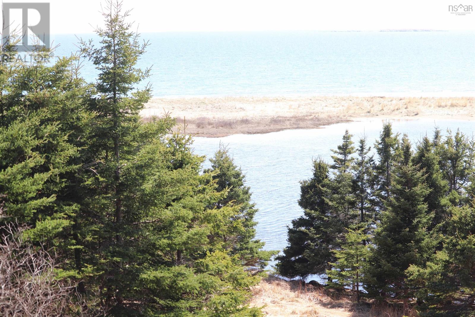 49 Kaakwogook Way - 45