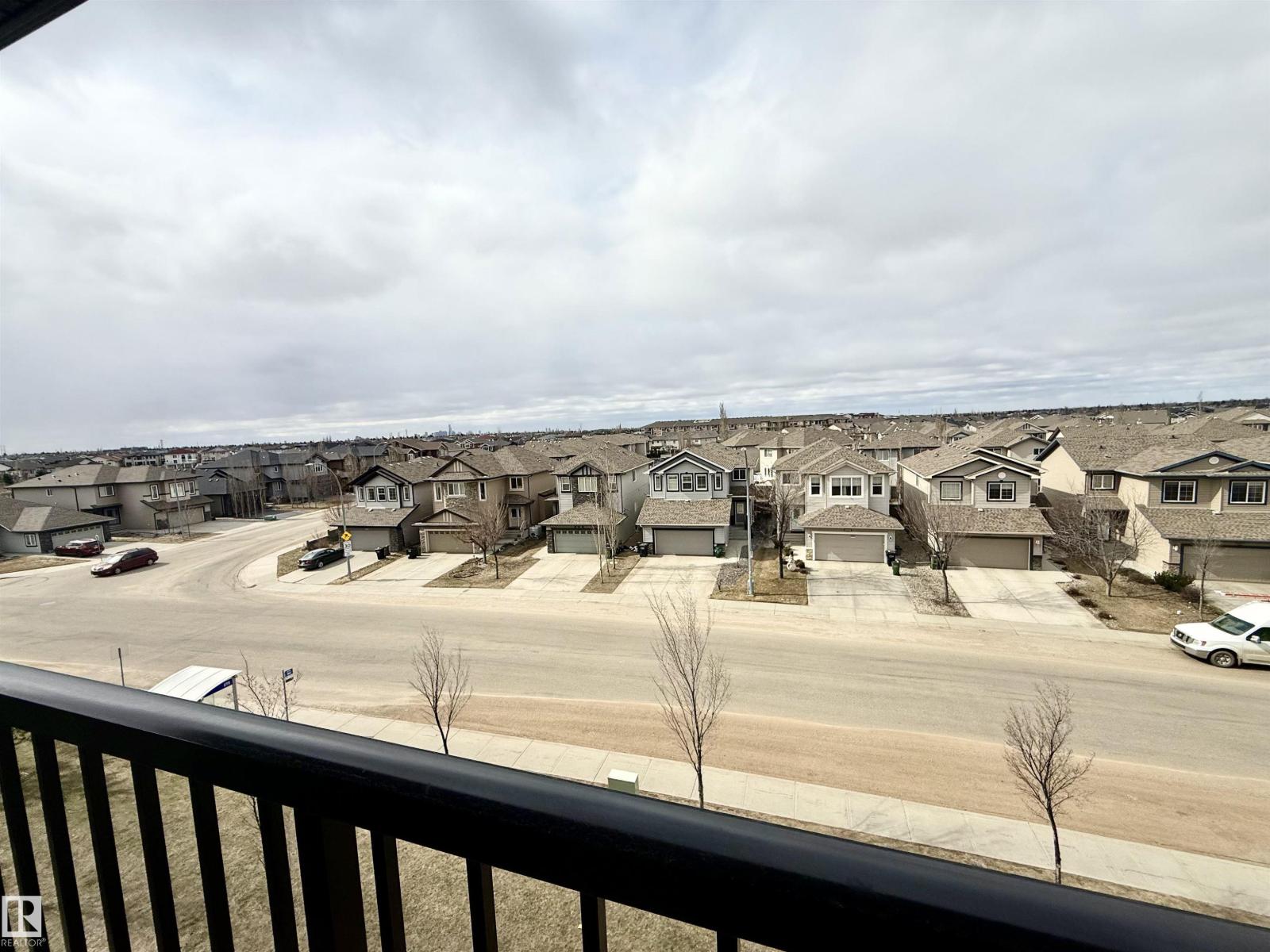 #437 5504 Schonsee DR NW, Edmonton