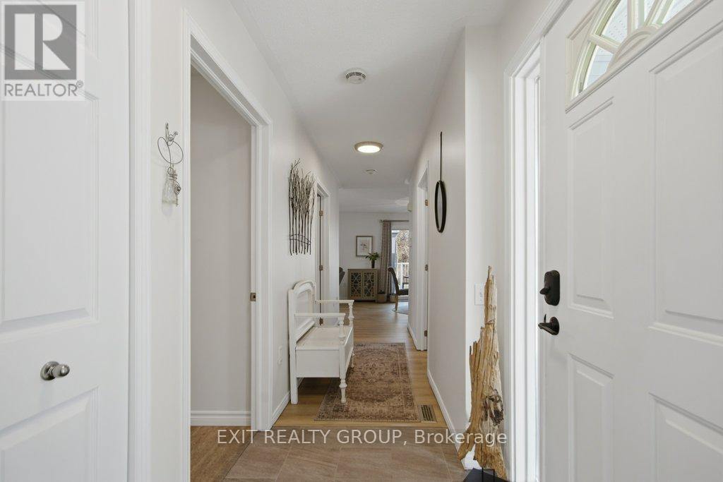 73 SAND BANKS COURT - 4