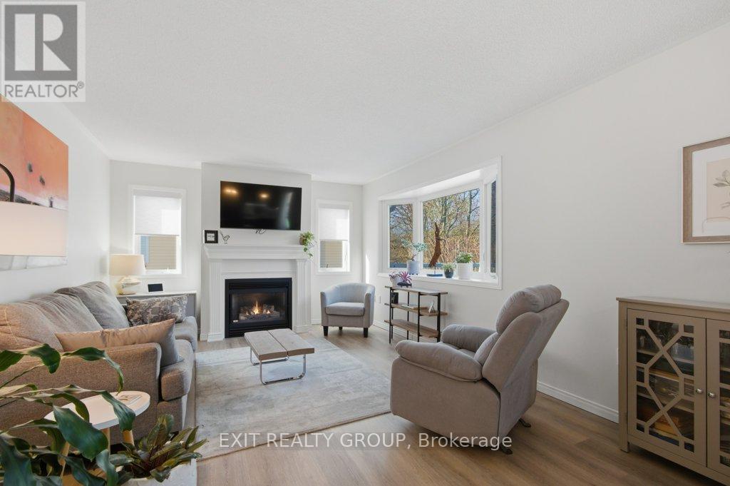 73 SAND BANKS COURT - 5