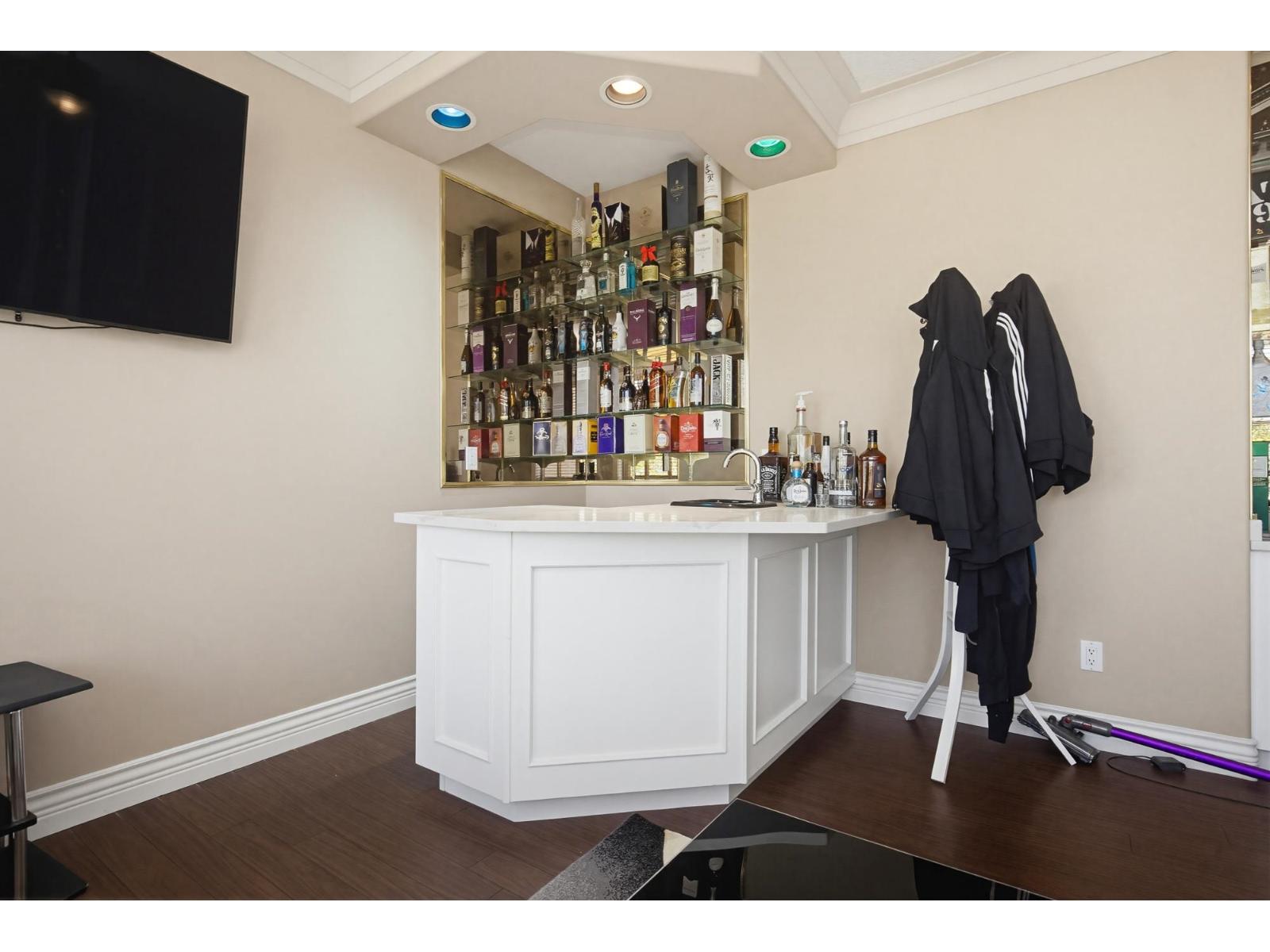 7 Bed, 5 Bath House for Sale in Abbotsford – 3582 VIEWMOUNT PLACE, Abbotsford - Image 27
