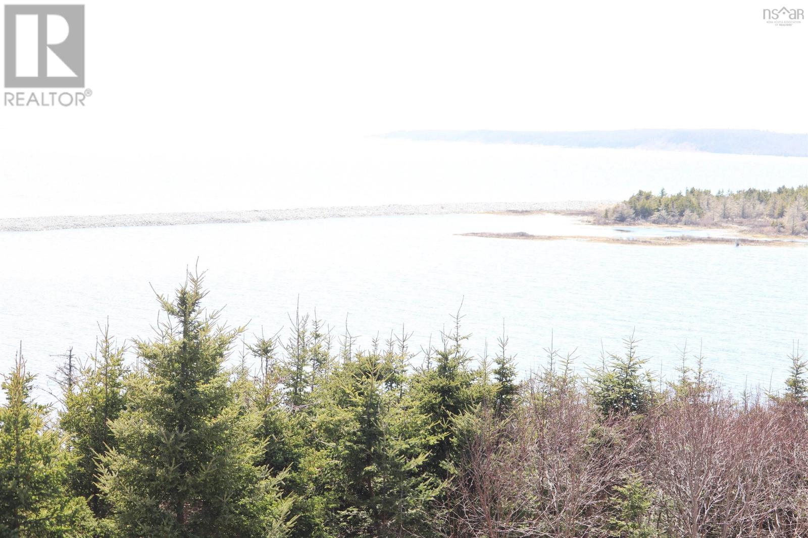 49 Kaakwogook Way - 47