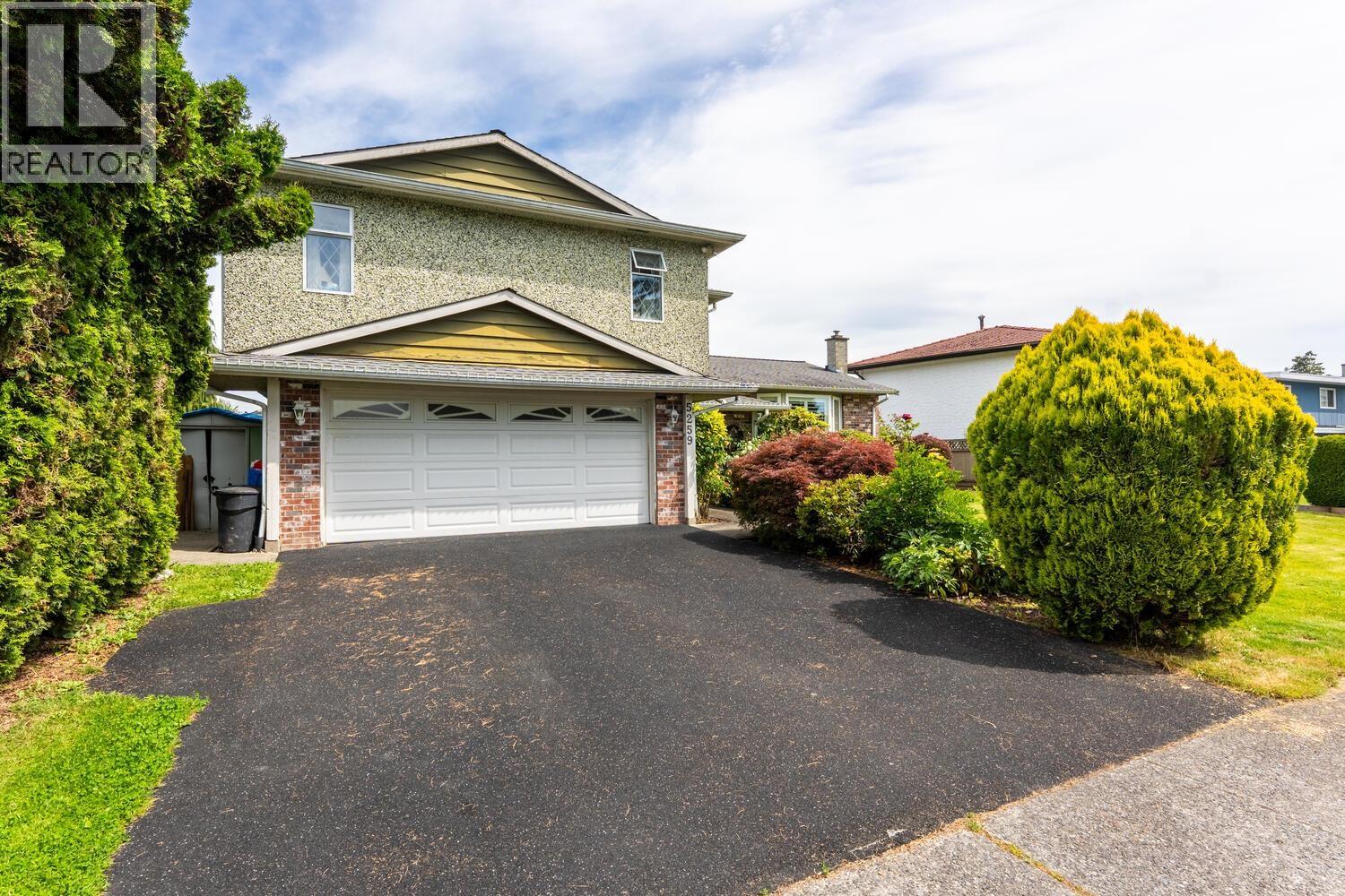 5259 OAK PLACE