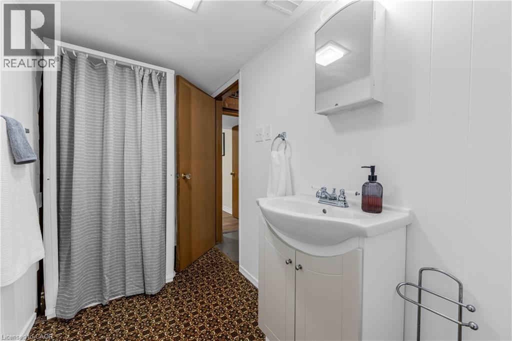 77 LAWFIELD Drive - 22
