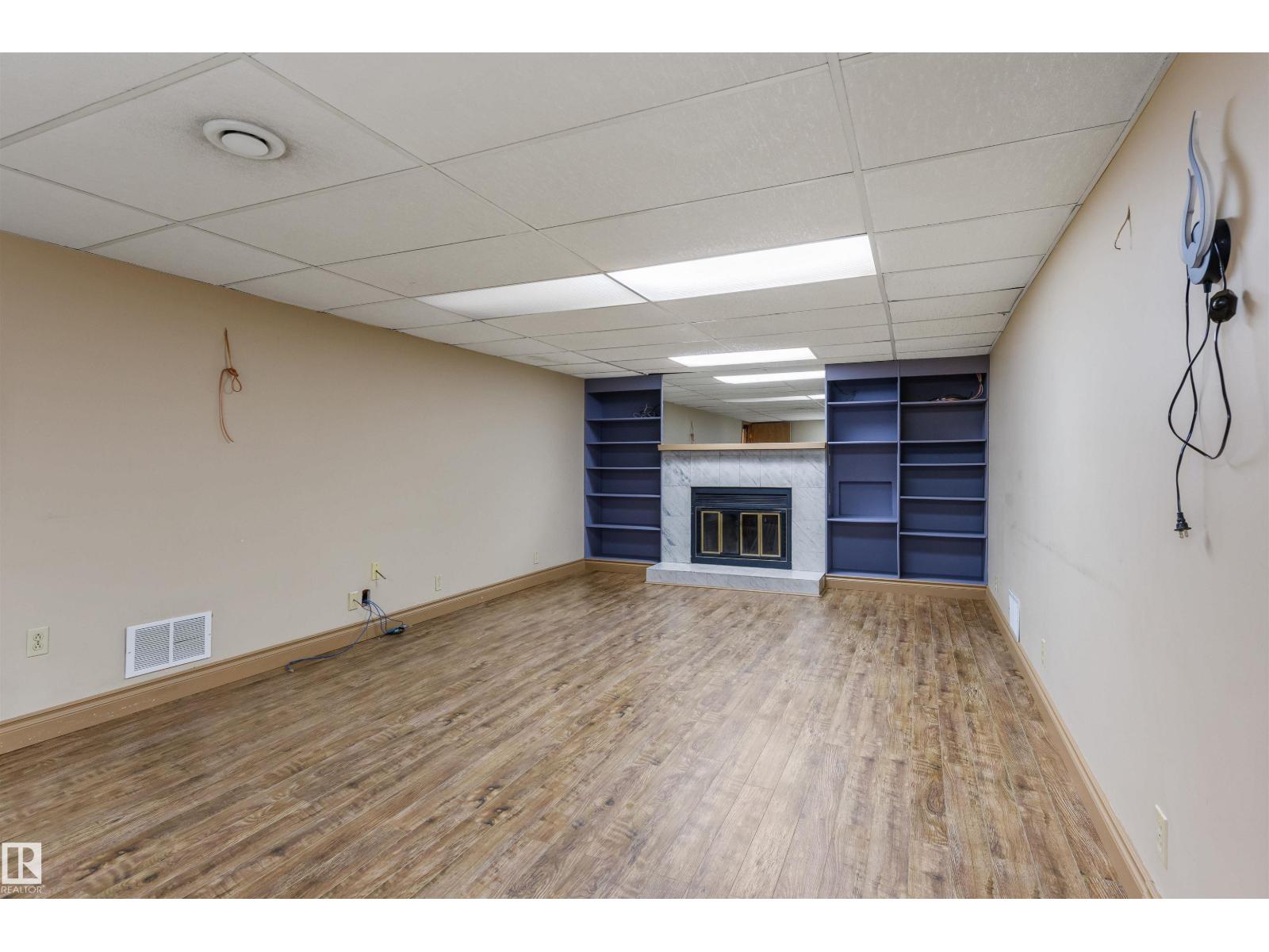 5 GREENVIEW CR, St. Albert