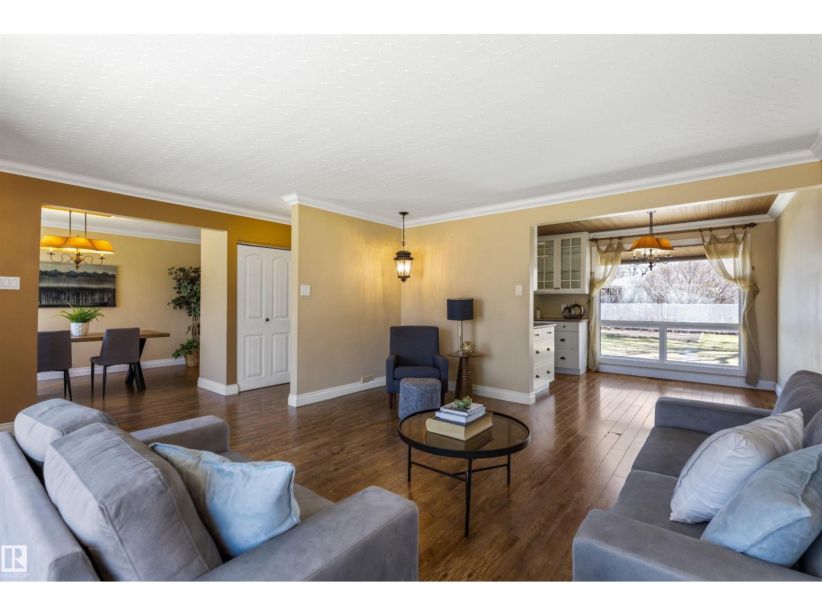 5 GREENVIEW CR, St. Albert