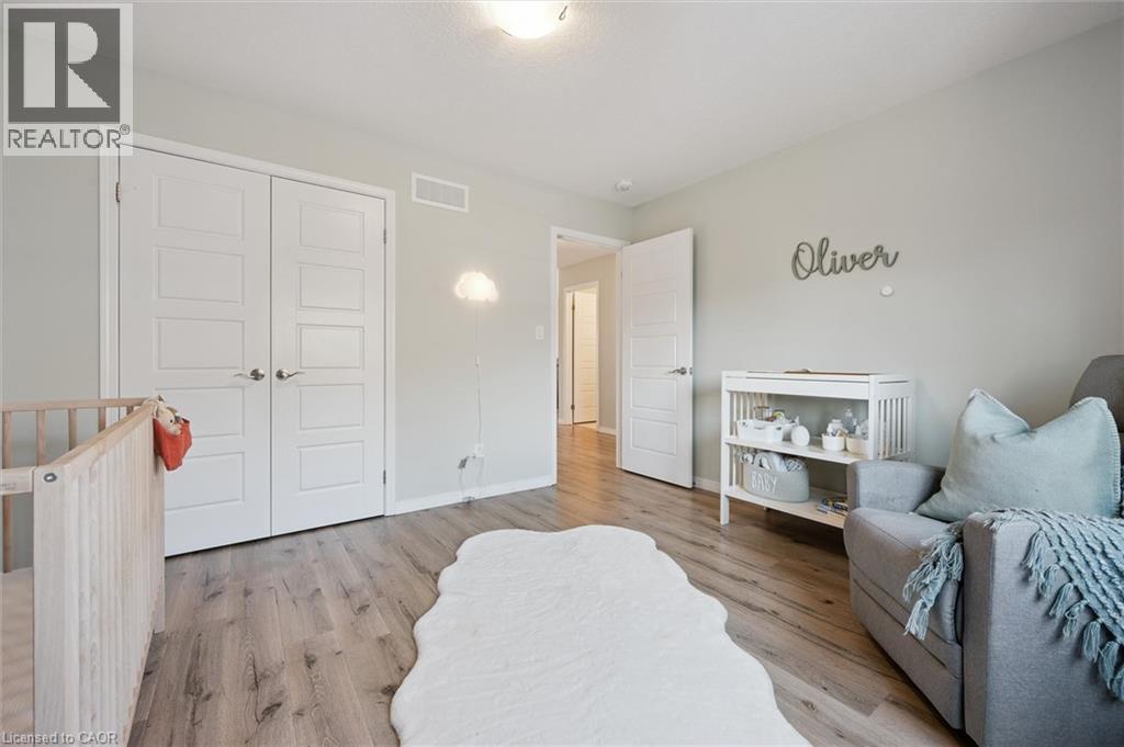 33 MISTYWOOD Street, Kitchener, Ontario, N2P2N1 — Photo 23