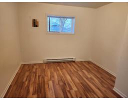 131 Rue Sicard, Gatineau, QC J8L3T2 Photo 11