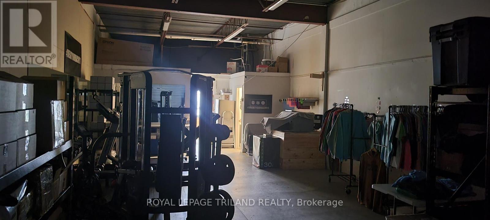 9 - 399 SOUTH EDGEWARE ROAD, St. Thomas — photo 2