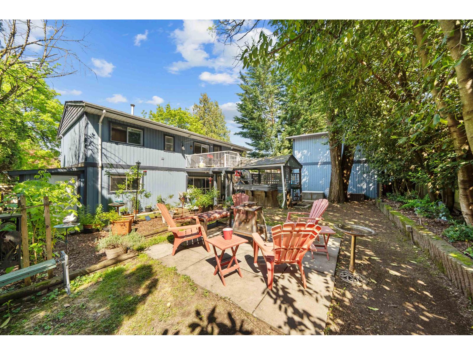 House in Surrey - Image 9